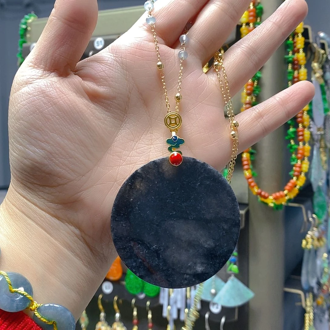 未镶嵌翡翠耳饰翡翠