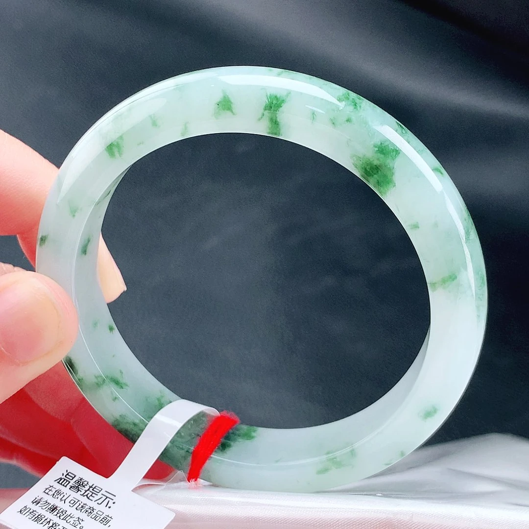 未镶嵌手镯翡翠57圈