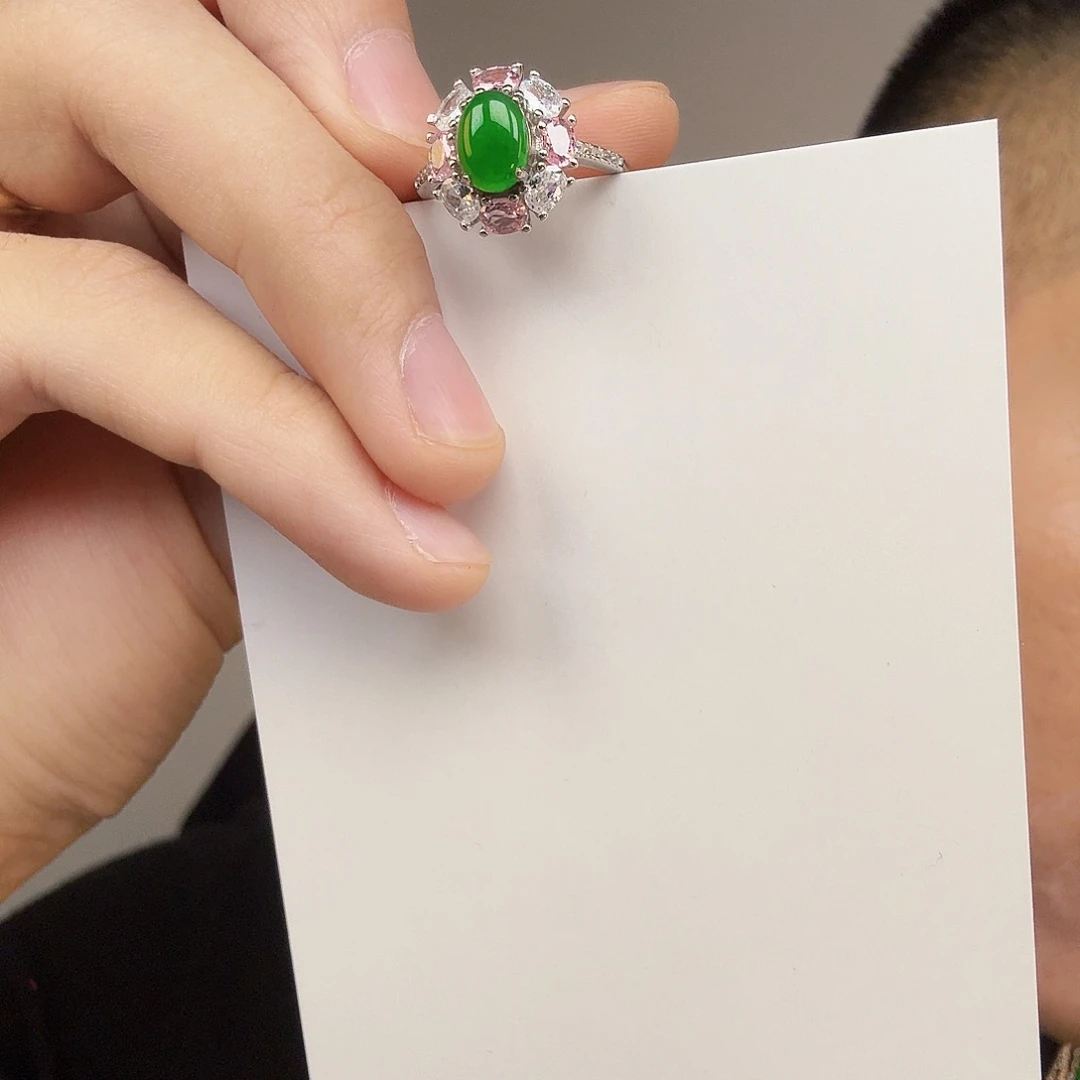 翡翠银S925镶嵌颈饰一件