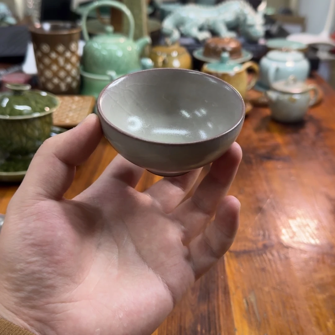 小仲龙泉青瓷微瑕3608