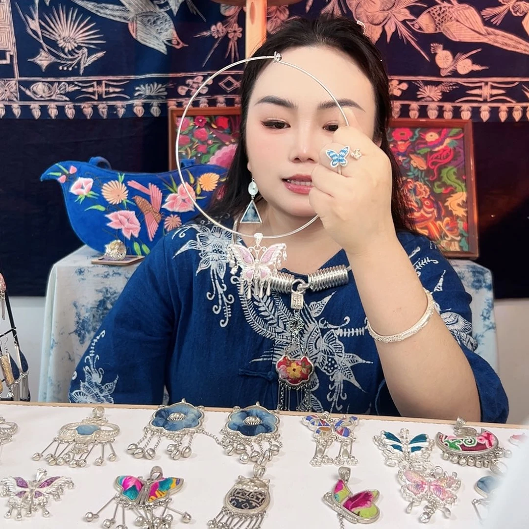 刺绣民族风复古风吊坠