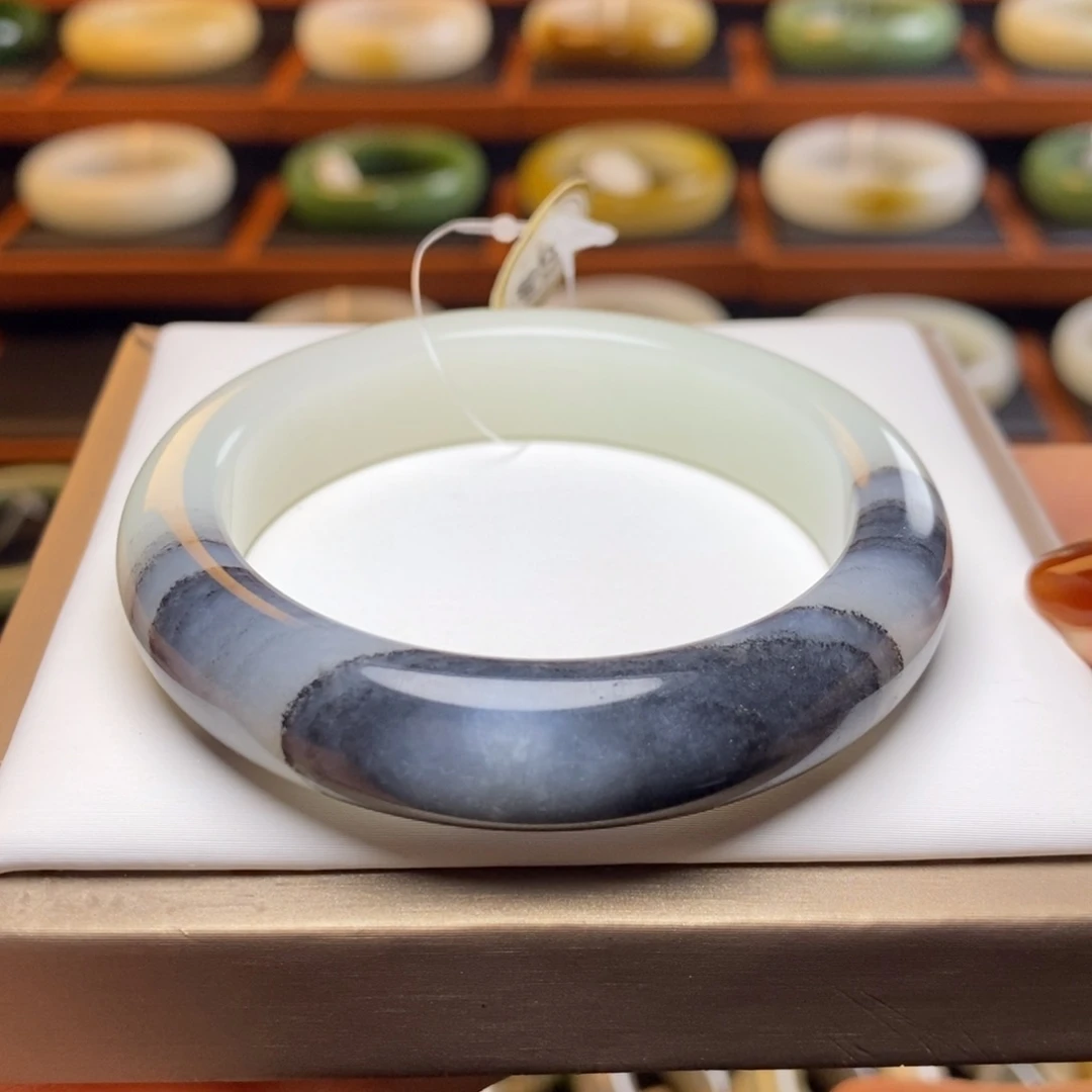 未镶嵌手镯和田玉51圈