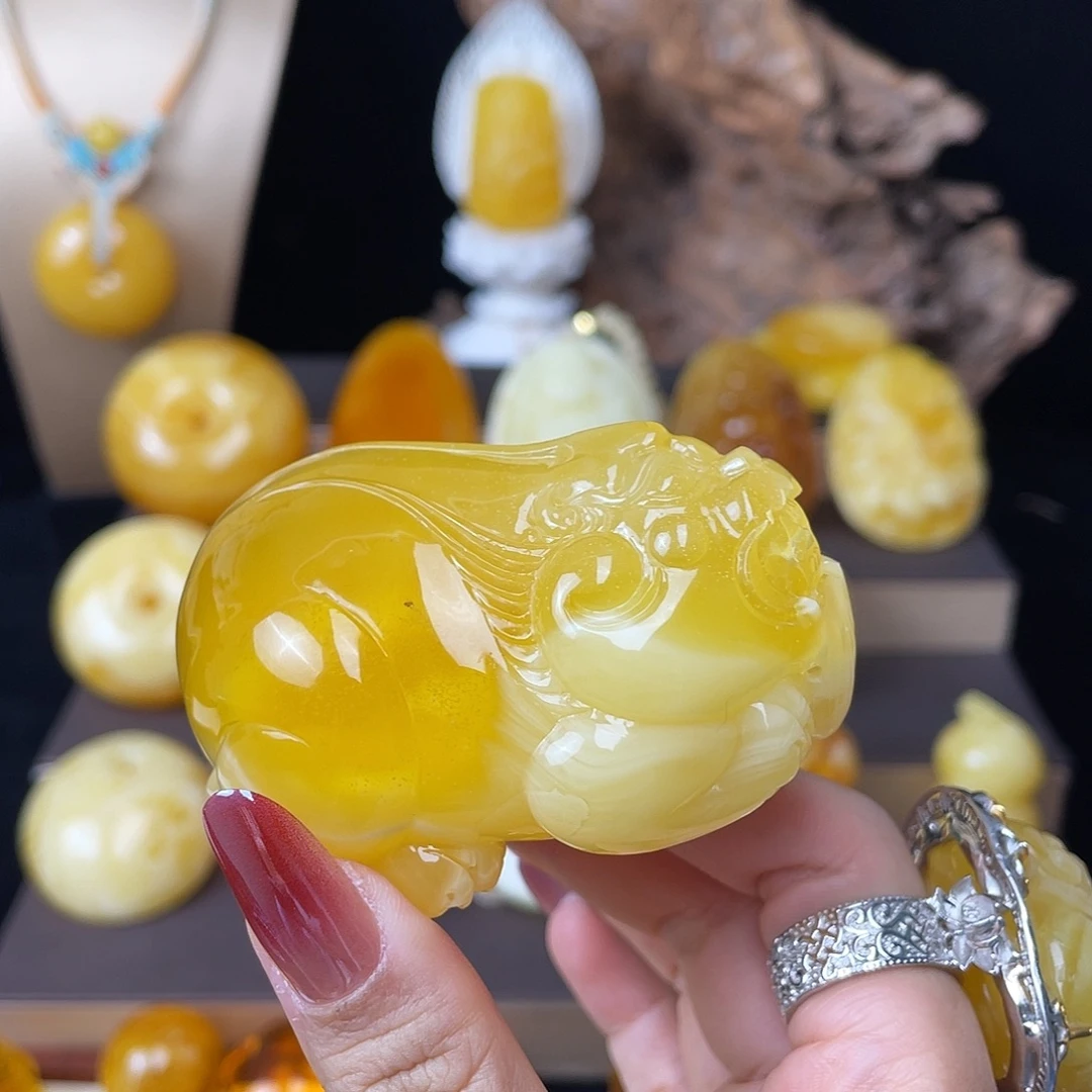 琥珀未镶嵌珠宝奇石