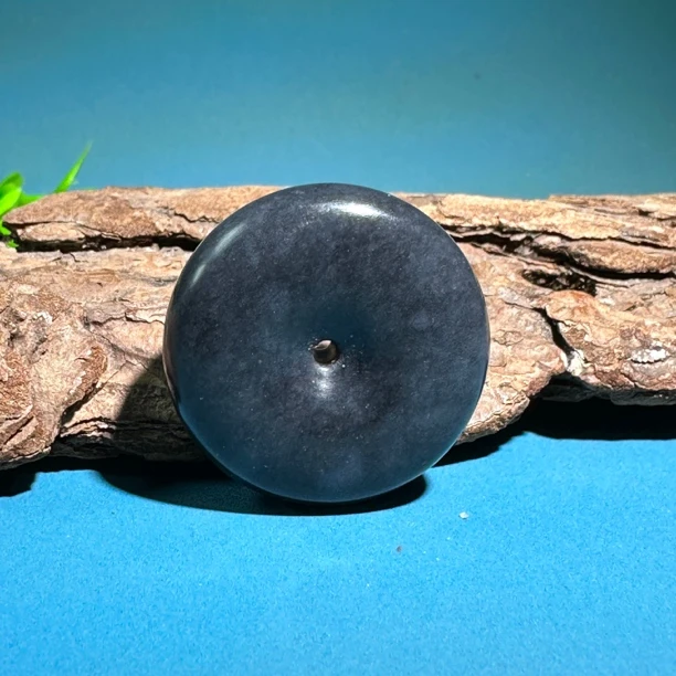 新疆和田玉籽青花聚墨平安扣【30.5*11mm/20g】