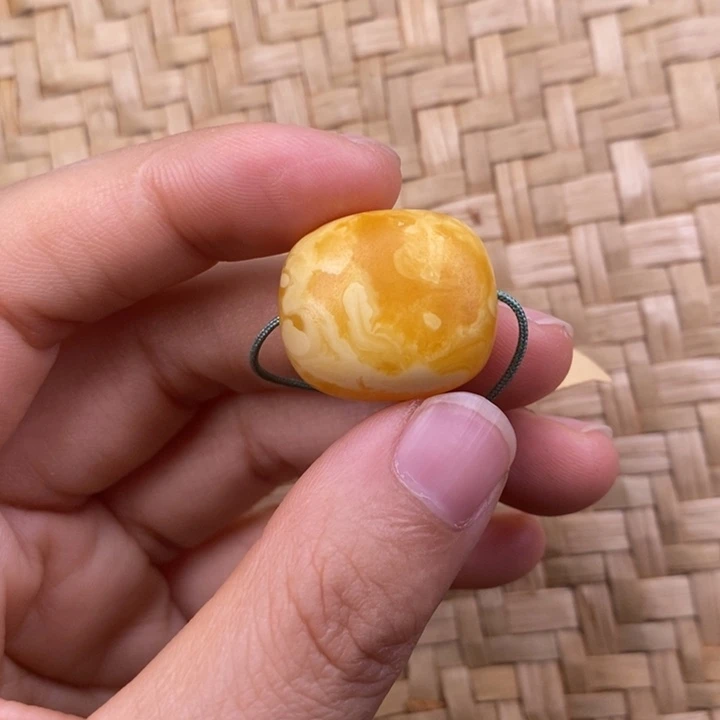 蜜蜡未镶嵌裸石蜜蜡X