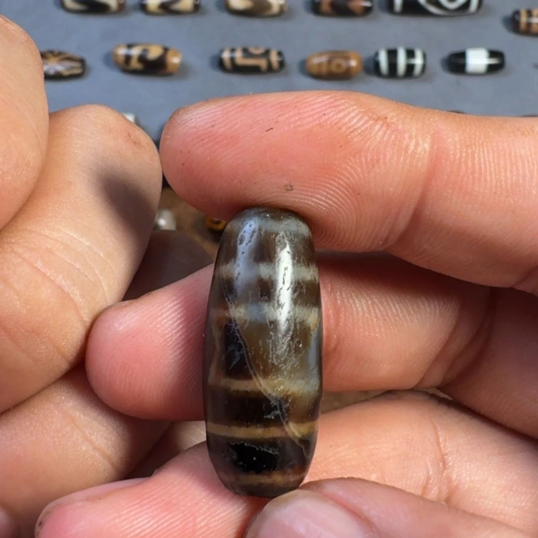 玛瑙/玉髓未镶嵌珠宝奇石