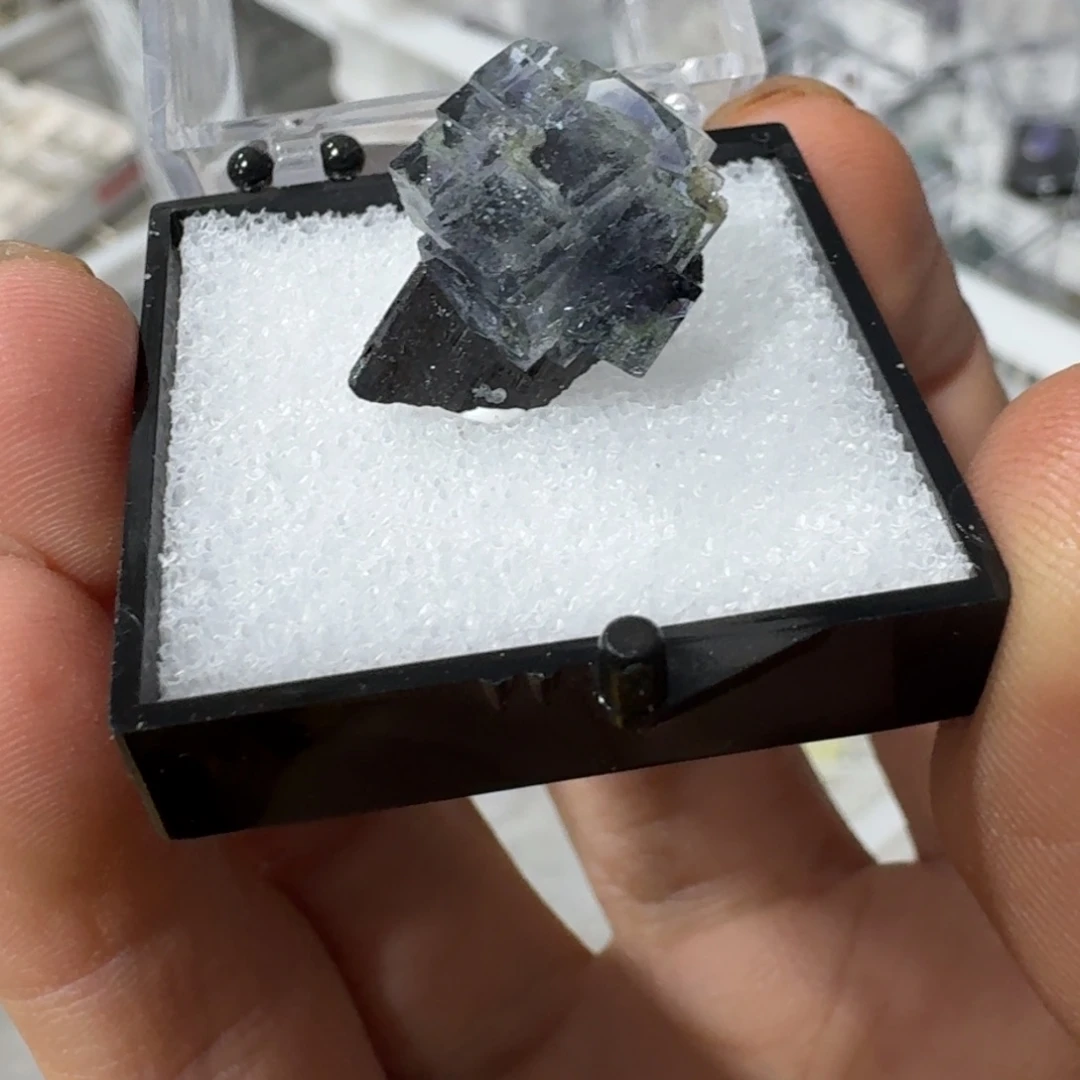 月下珠宝严选矿物