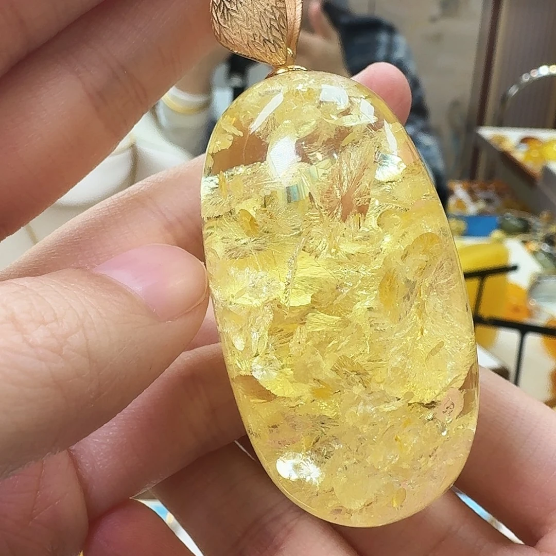 琥珀未镶嵌颈饰吊坠