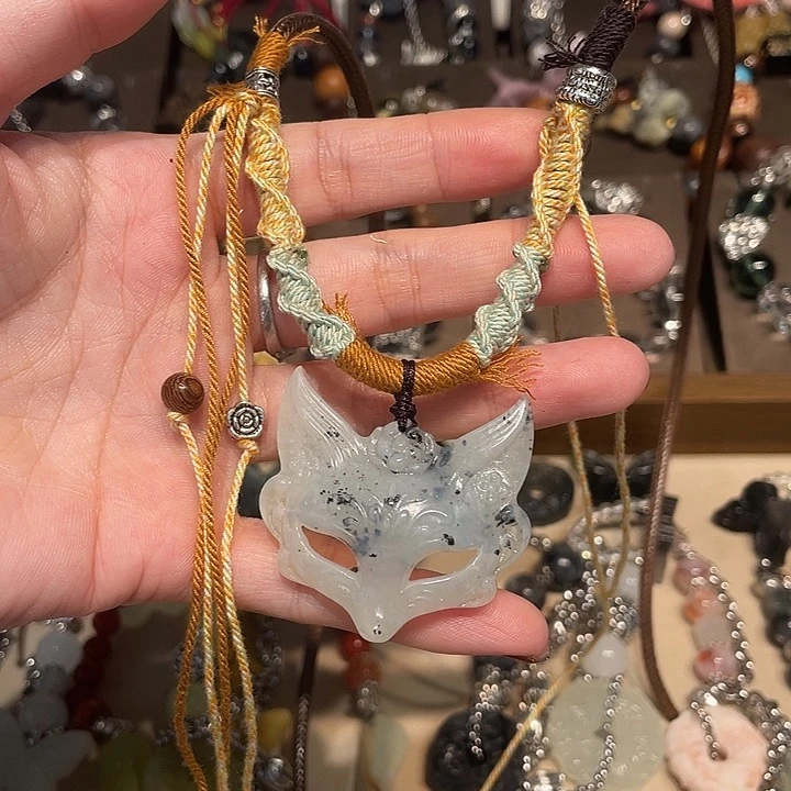 蛇纹石玉合金颈饰