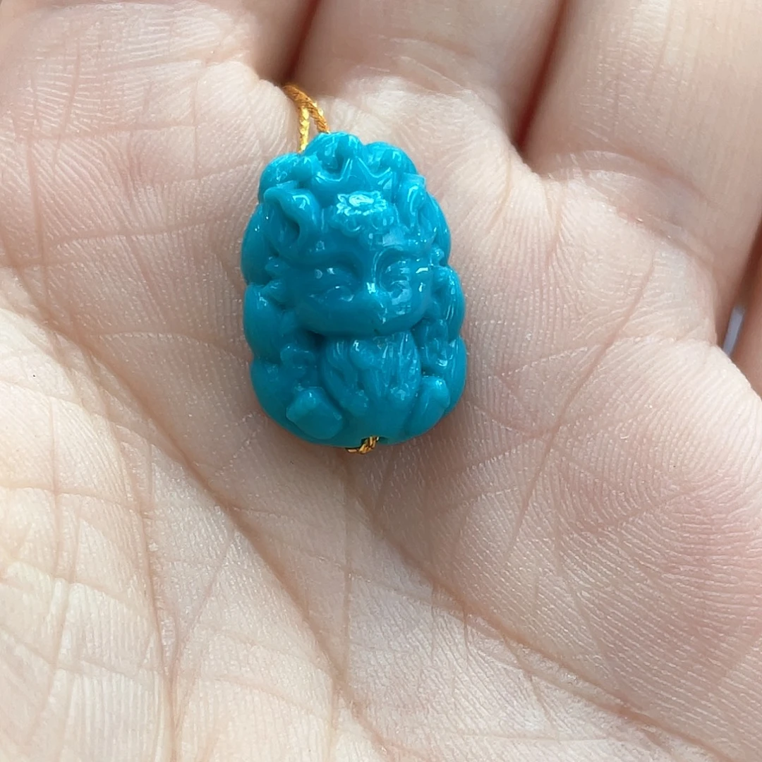 未镶嵌绿松石颈饰