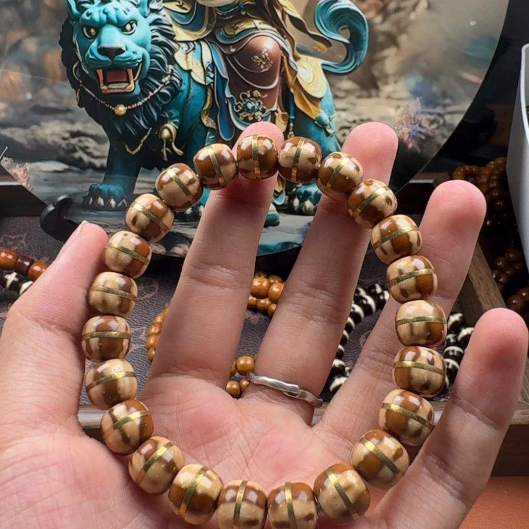 紫金鼠吊坠J0027紫金鼠一线天二代花皮28号