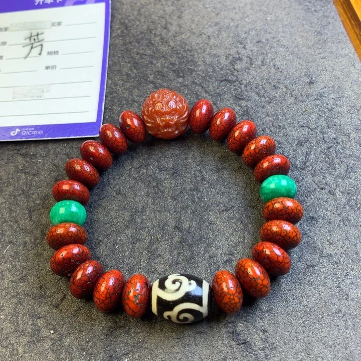 星月菩提吊坠手串