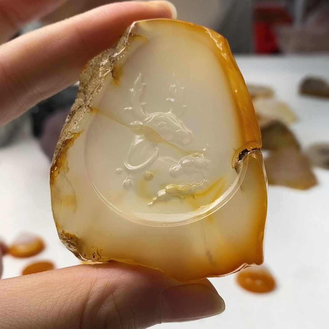玛瑙/玉髓未镶嵌颈饰
