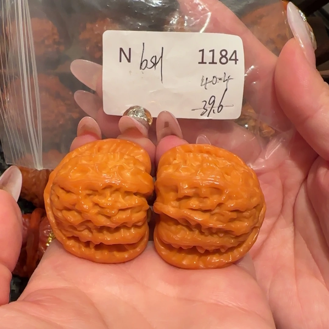 孙***1吊坠文玩核桃白狮子40精品1184