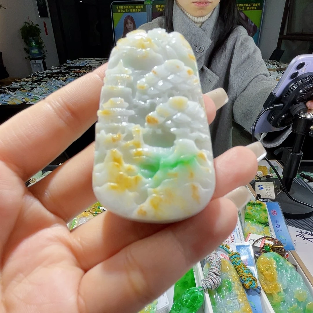 颈饰未镶嵌翡翠一