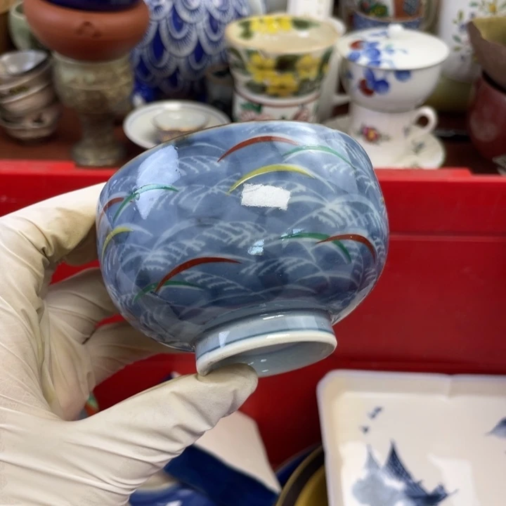 他家瓷器真美…开播了