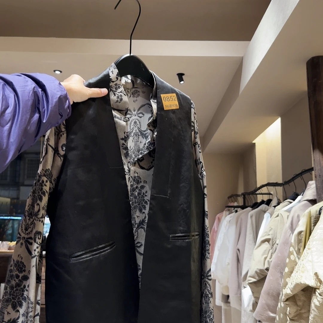 山***0852很好看衣服哦