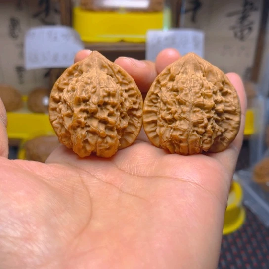 文玩核桃吊坠官帽