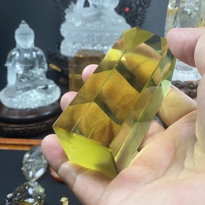 颈饰未镶嵌水晶黄水晶