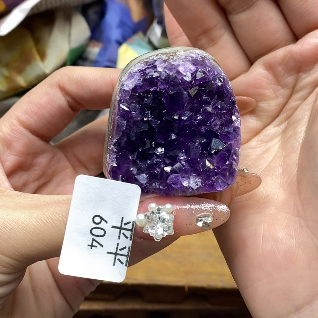 紫晶乌拉圭未镶嵌