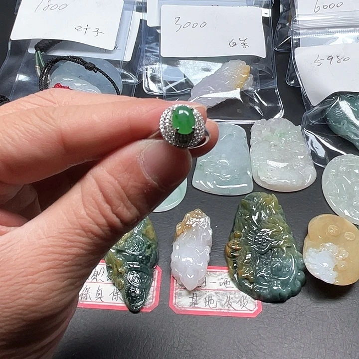 翡翠银S925镶嵌颈饰