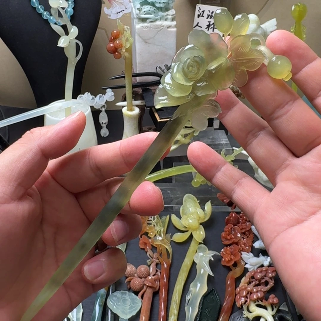 蛇纹石玉未镶嵌发饰