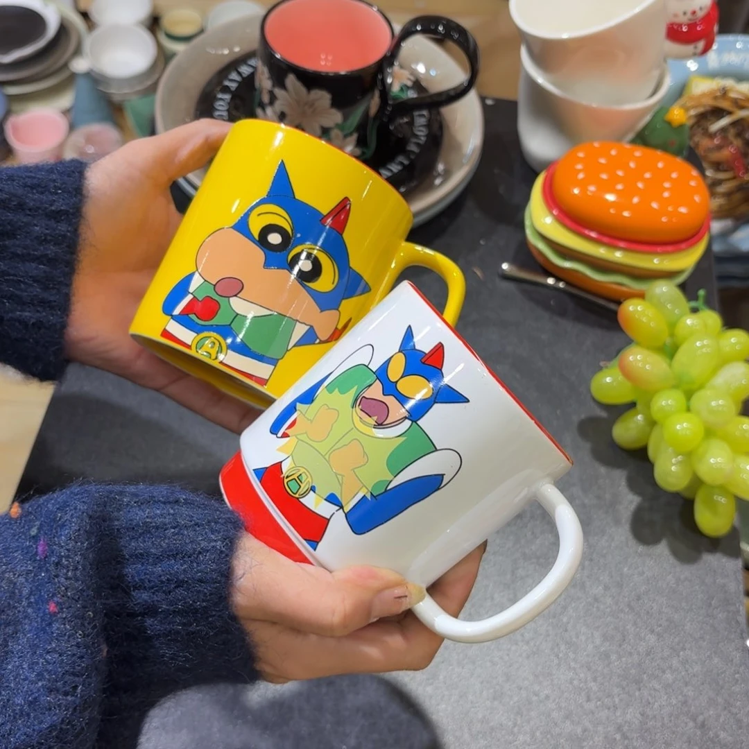 瓷微瑕特价处理两个杯子