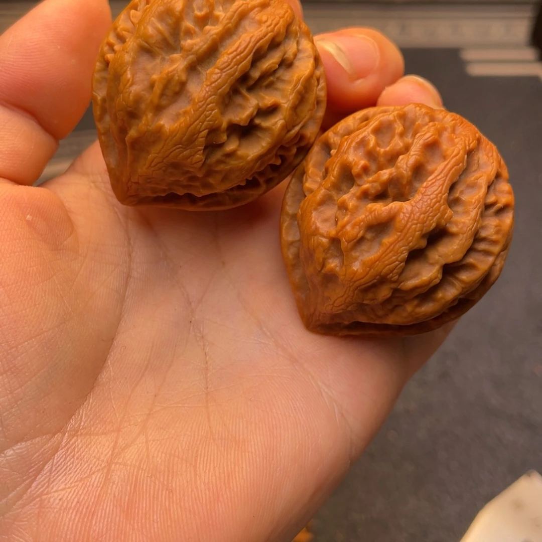 文玩核桃把件秦岭核桃15