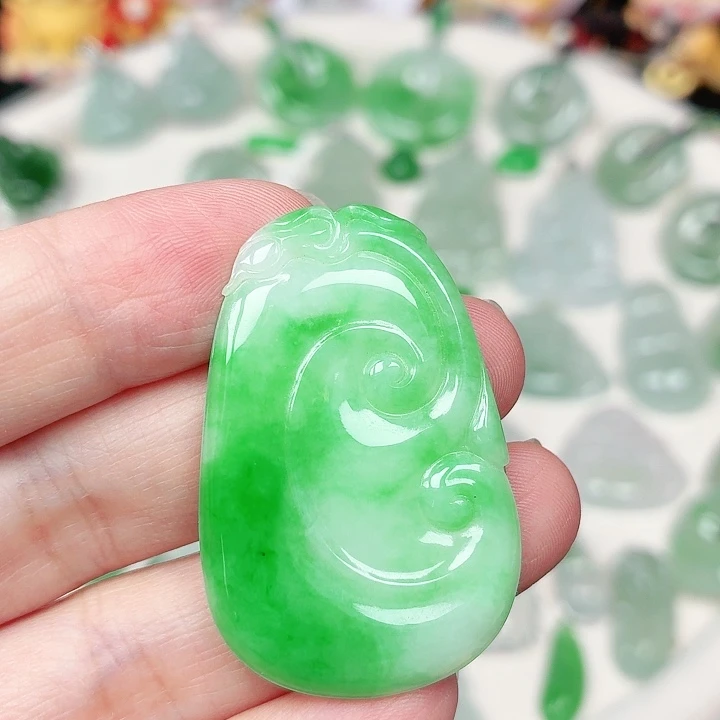 颈饰未镶嵌翡翠缅甸天然A货翡翠