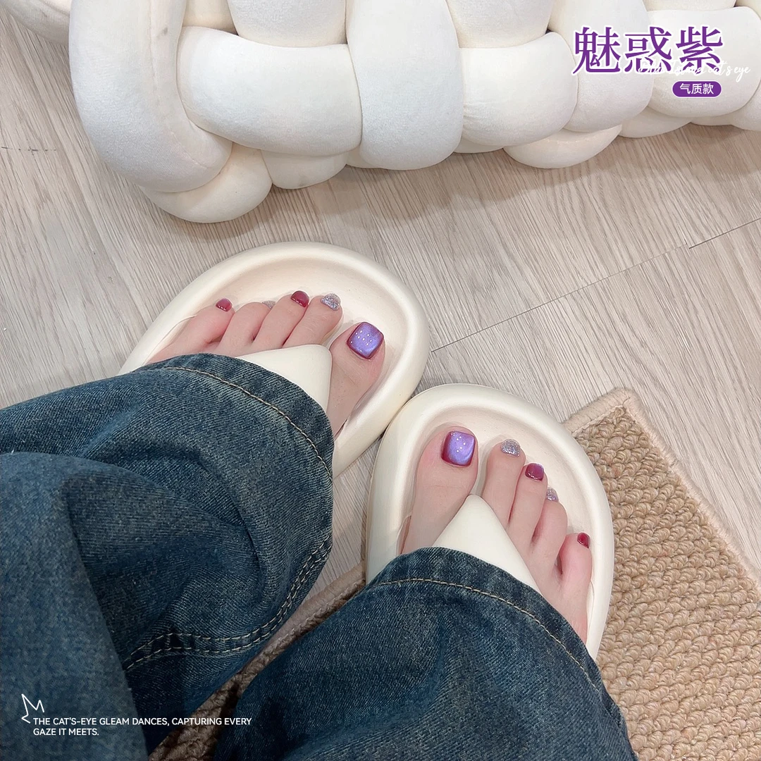 戴妮娜新款2025夏季网红爆款脚甲显白流行气质甲油胶