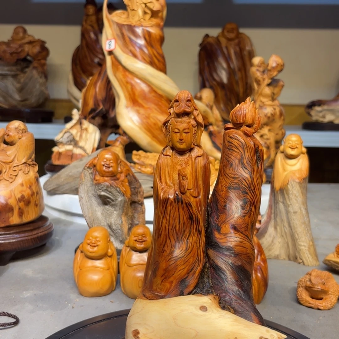 柏木太行崖柏观音摆件