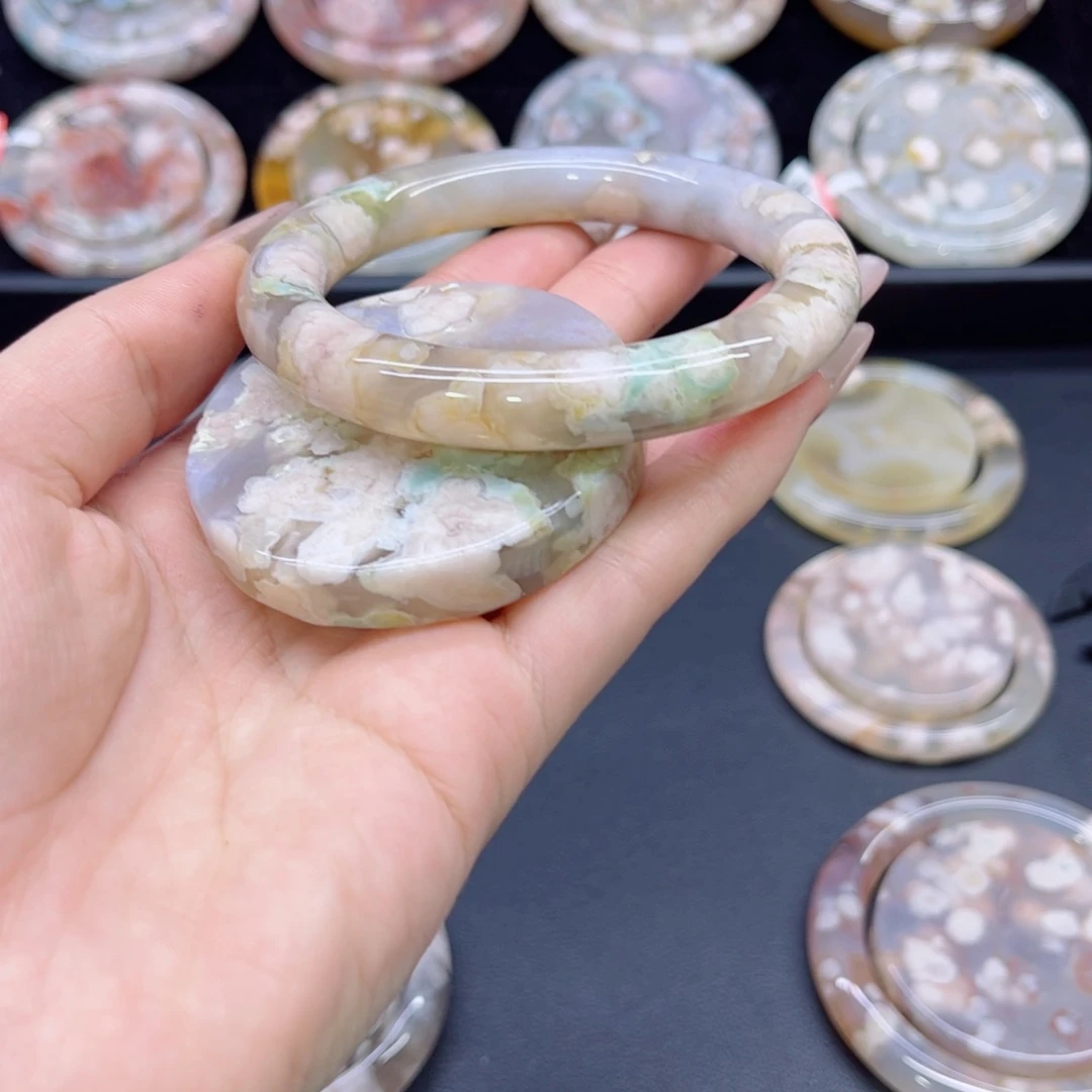 玛瑙/玉髓手镯未镶嵌5859