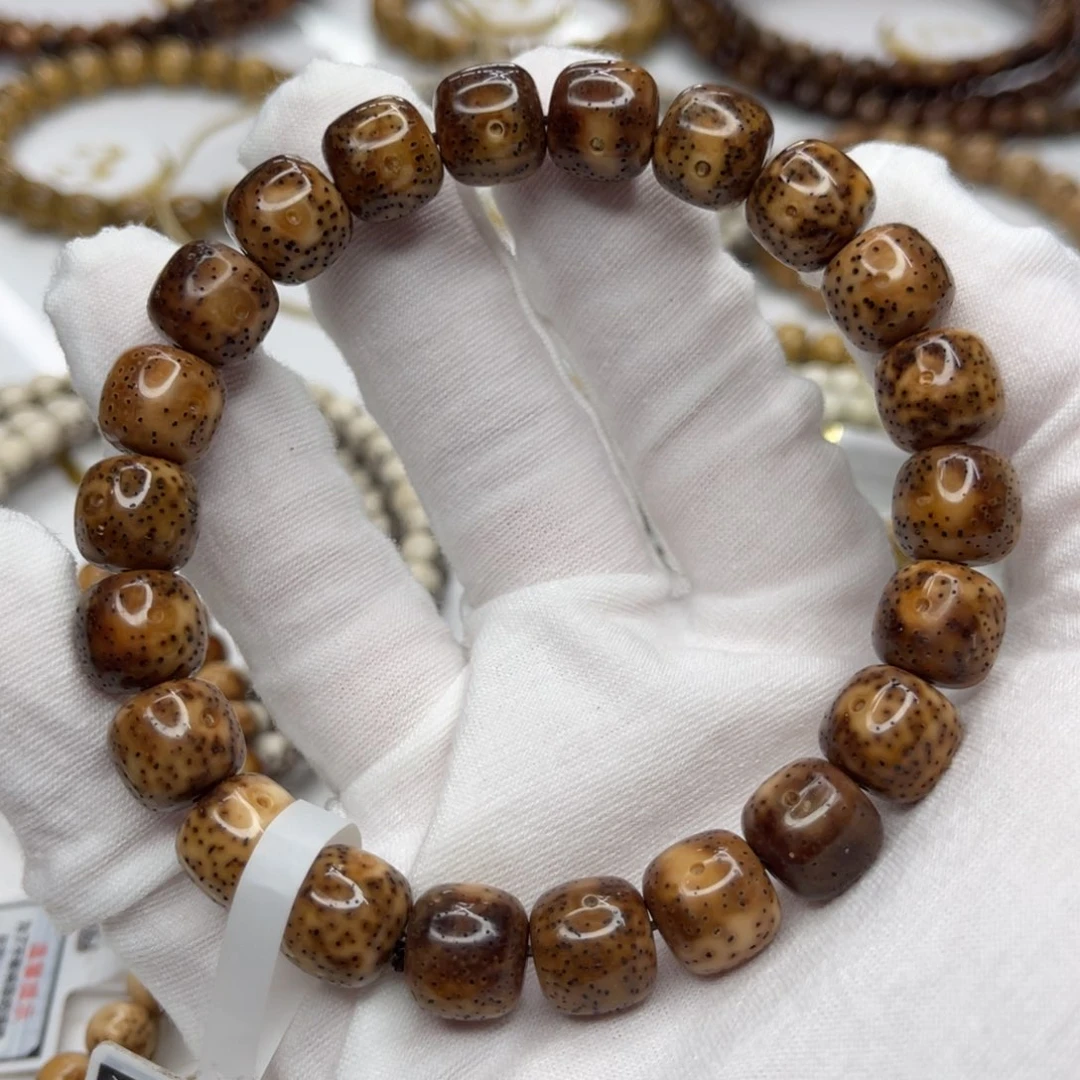 星月菩提吊坠11/10黑金虎皮