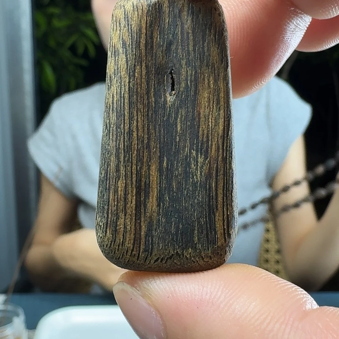 手串沉香沈*哥无事牌5克➕