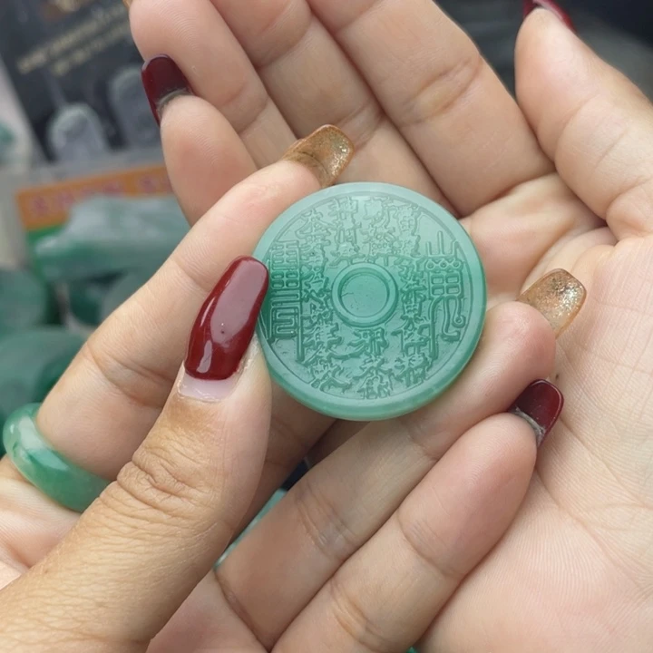 定制石英质玉未镶嵌番****柿