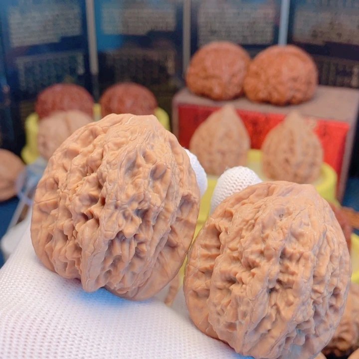 吊坠文玩核桃43全品原桩麦虎