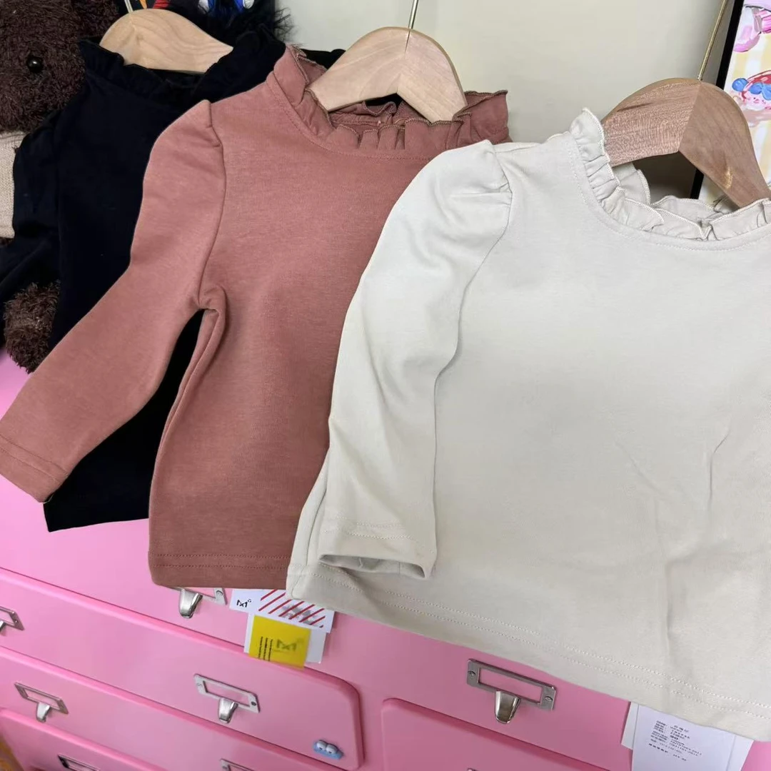 女童木耳边打底衫