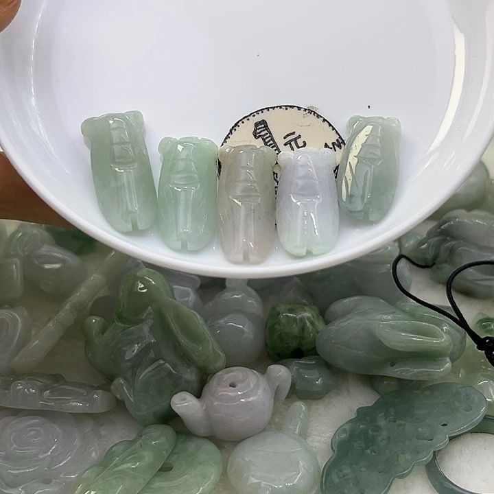 翡翠未镶嵌挂件天然翡翠A货 5只一鸣惊人