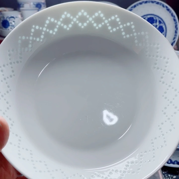 青花玲珑8寸窝盘网格