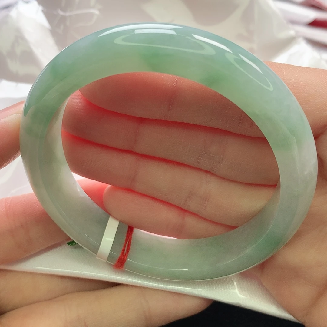 翡翠未镶嵌手镯缅甸5758