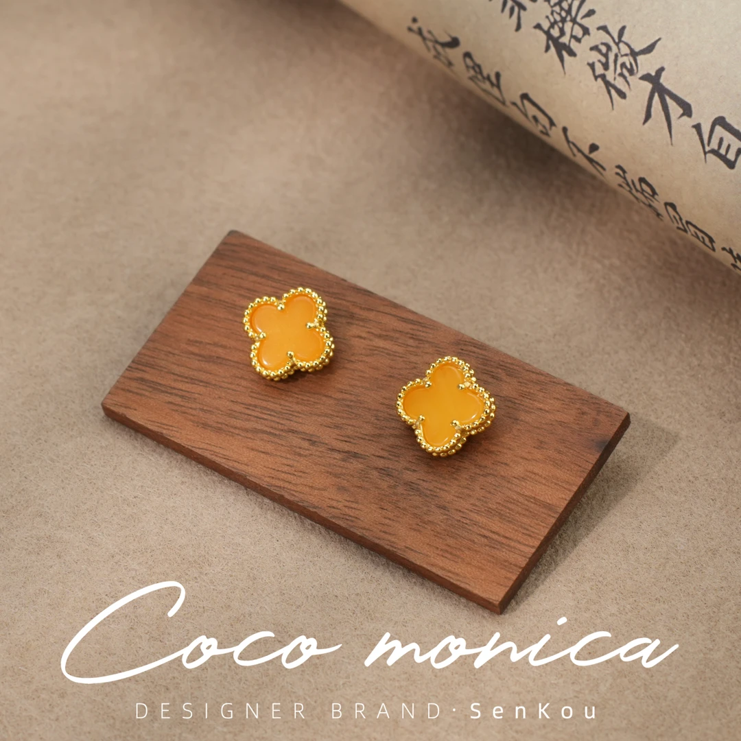 【小霞珠宝】蜜蜡四叶草耳钉女款气质轻奢时尚百搭 AD269