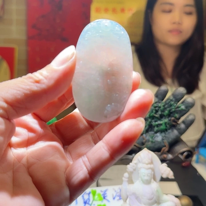 翡翠未镶嵌颈饰89898989989