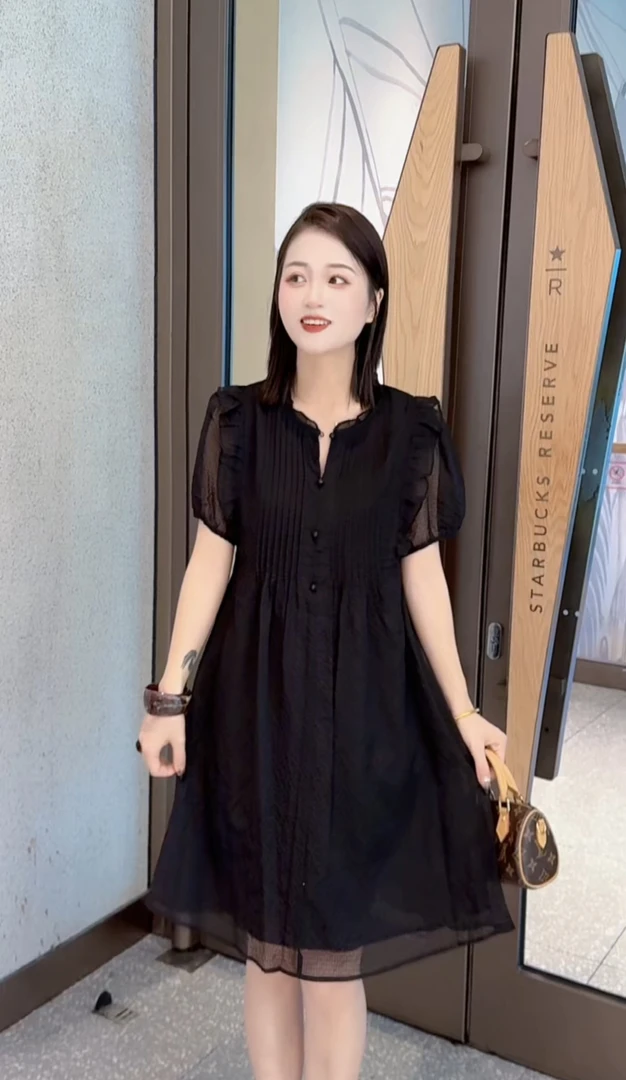 夏季法式减龄显瘦气质宽松收腰中长款设计感温柔连衣裙