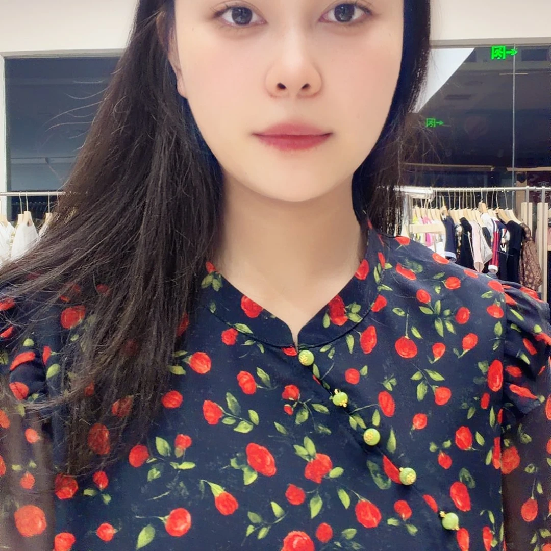 小***婉哈哈哈哈哈哈哈哈哈哈