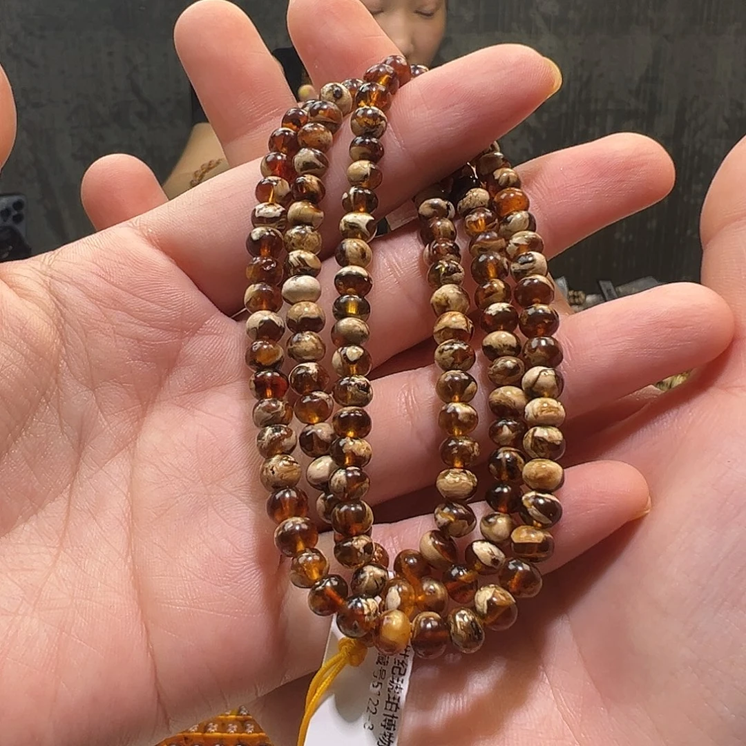 A***r未镶嵌琥珀裸石抚顺溶洞5m108