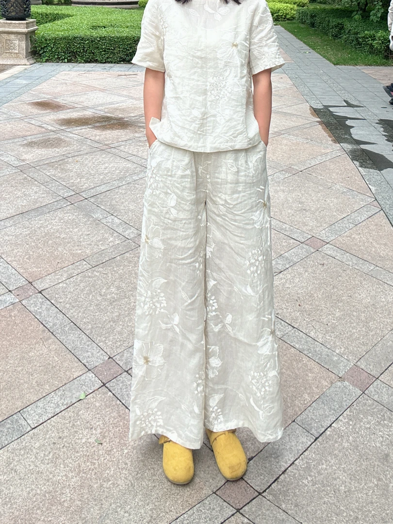 【一潮家】“夏日苎麻春风十里”国风新中式时尚苎麻刺绣九分裤 17926