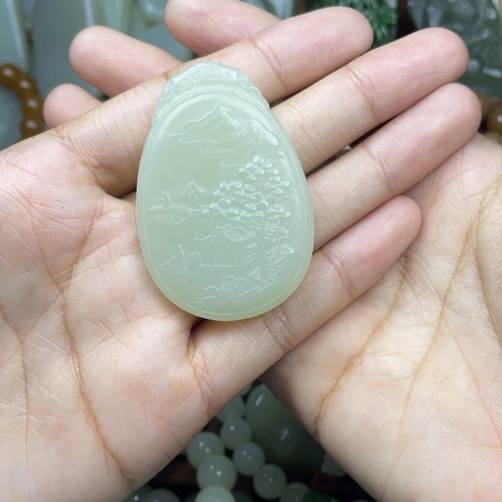 颈饰未镶嵌和田玉