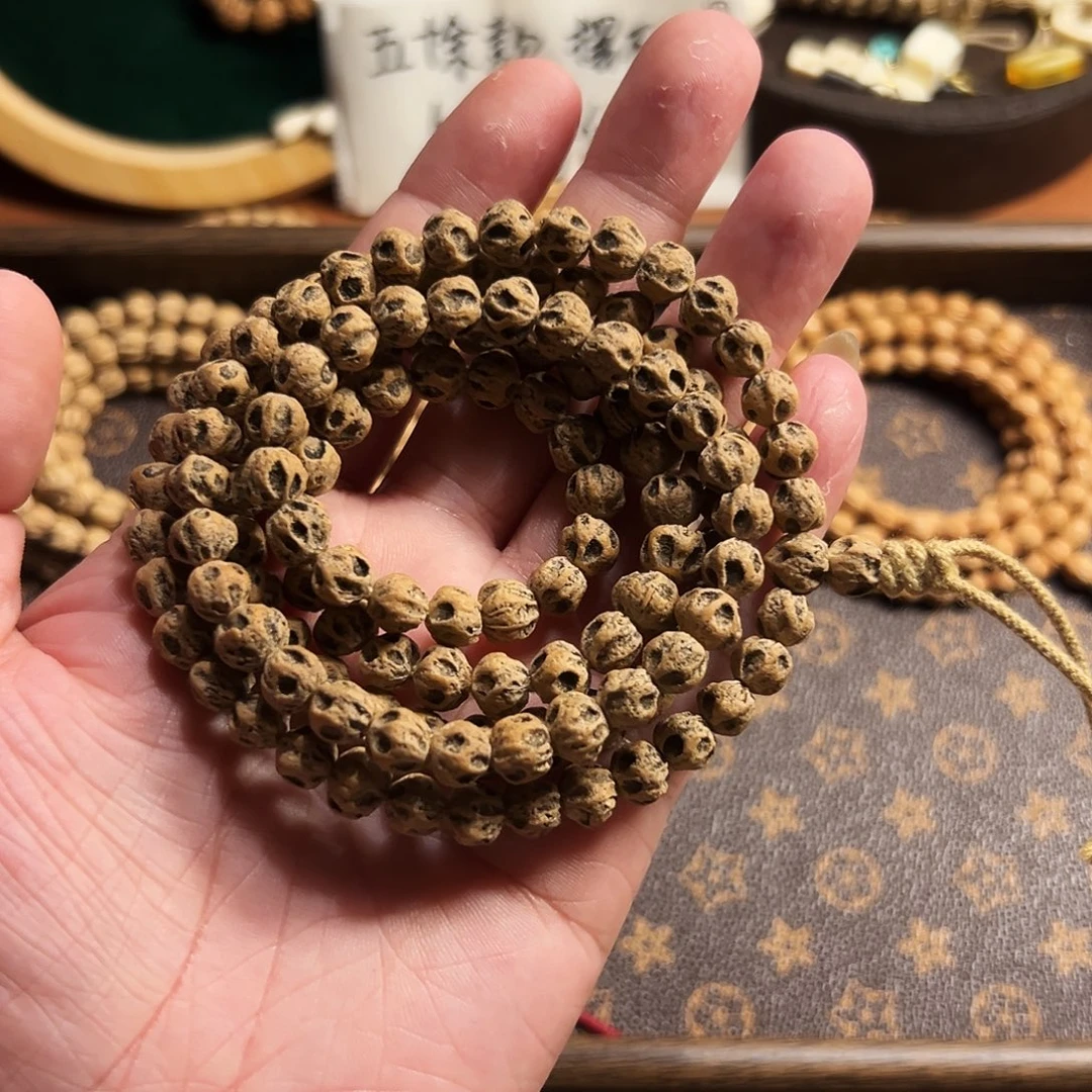 你***鬼柏香籽/百香籽吊坠原桩满鬼尸坨林