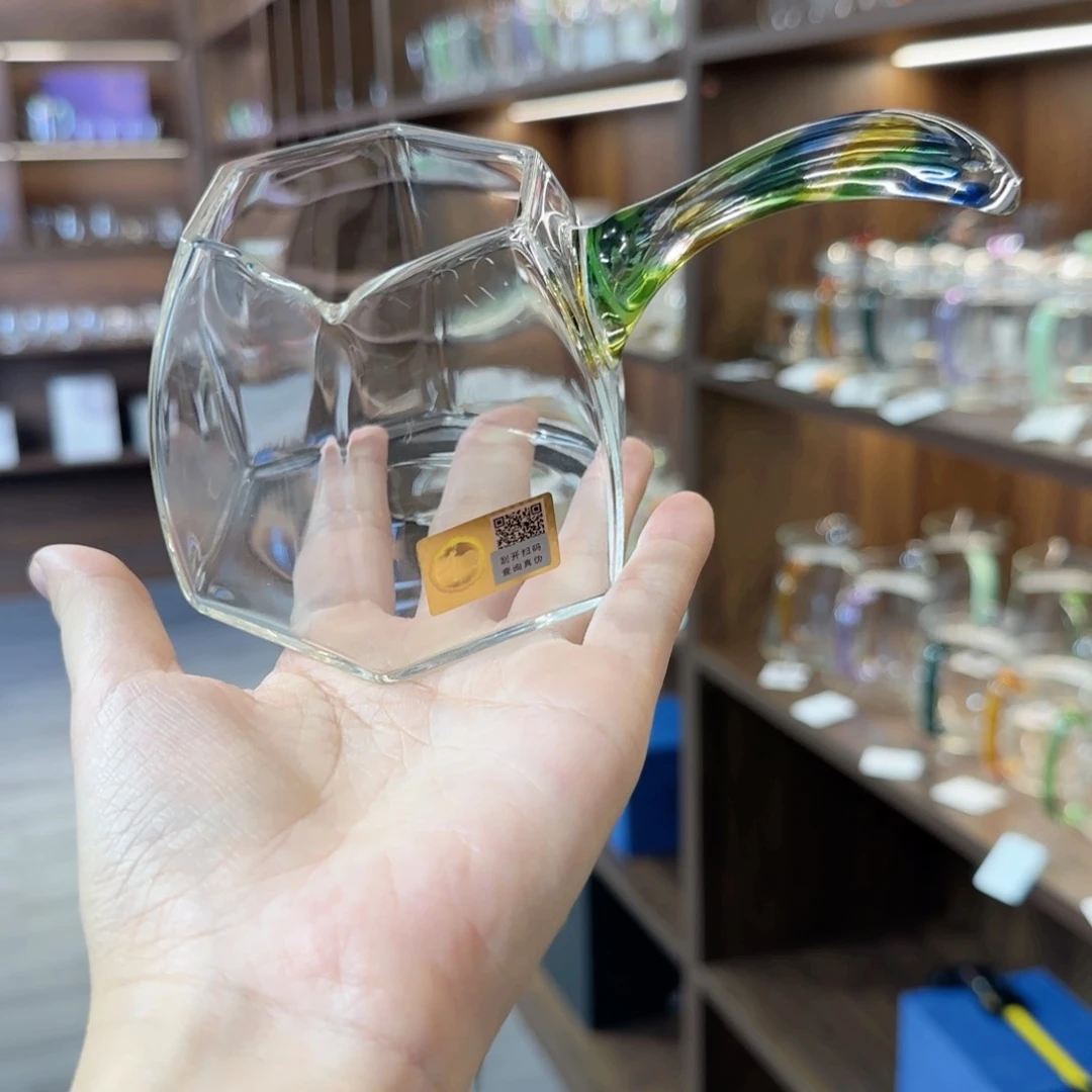 禾器棱然迷翠。。。。。。
