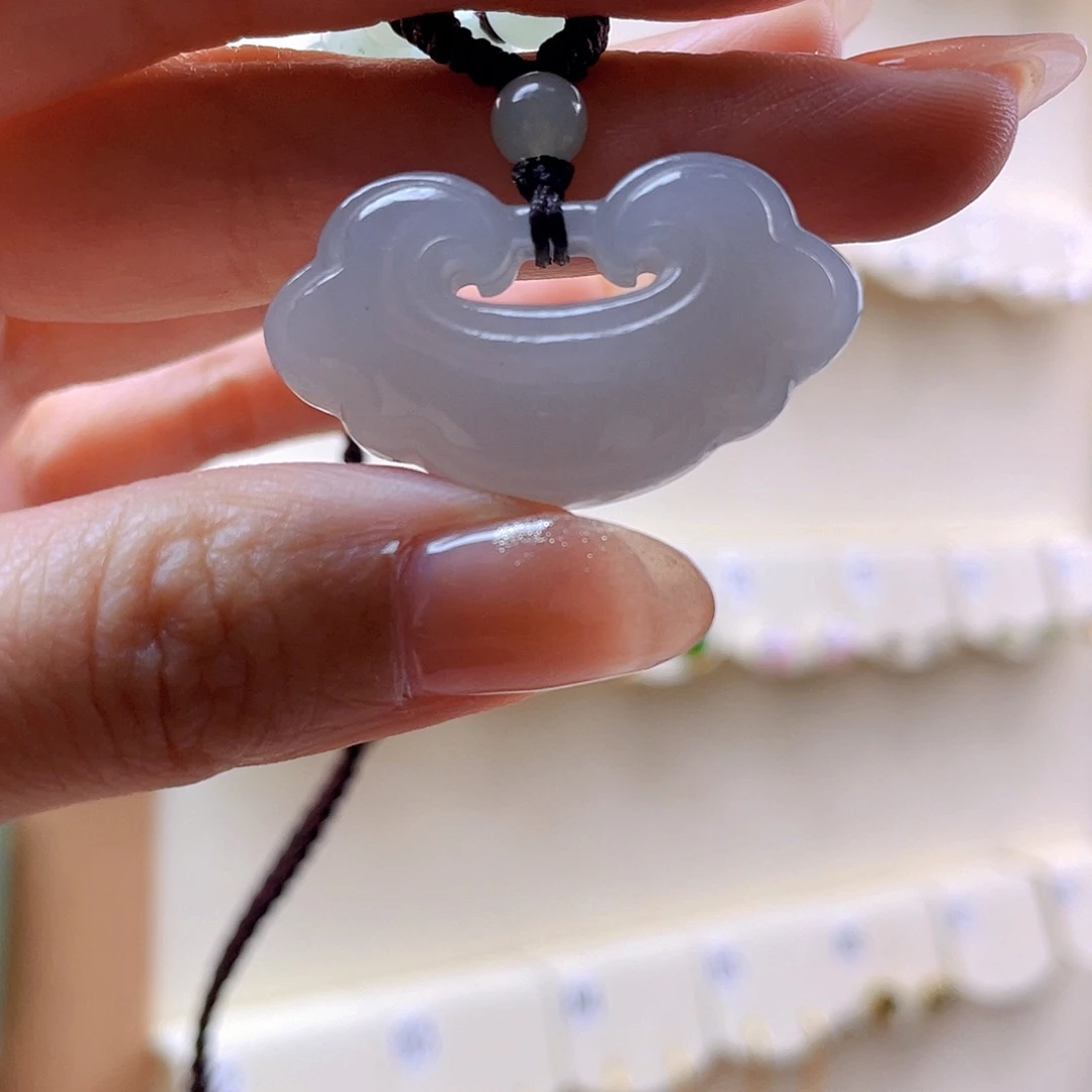 和田玉吊坠(赠链)未镶嵌?****?